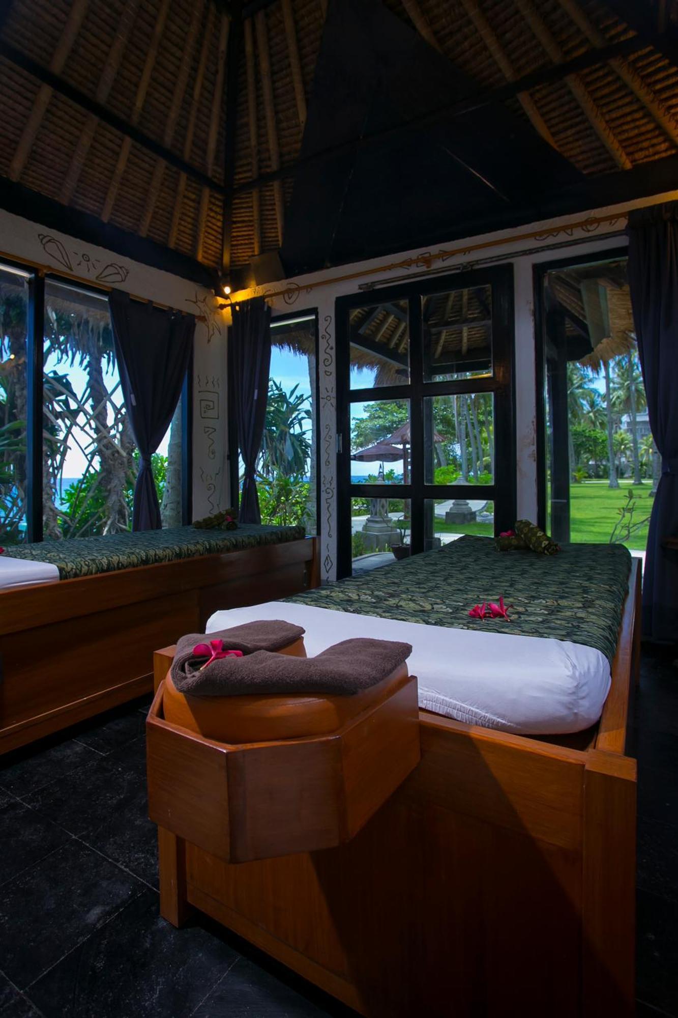 Mangsit Suites By Holiday Resort Lombok Exterior photo